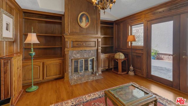 1242 Angelo Drive, Beverly Hills, CA 90210
