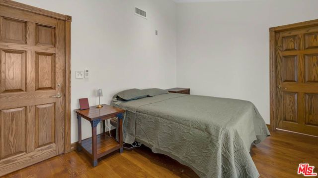 1242 Angelo Drive, Beverly Hills, CA 90210