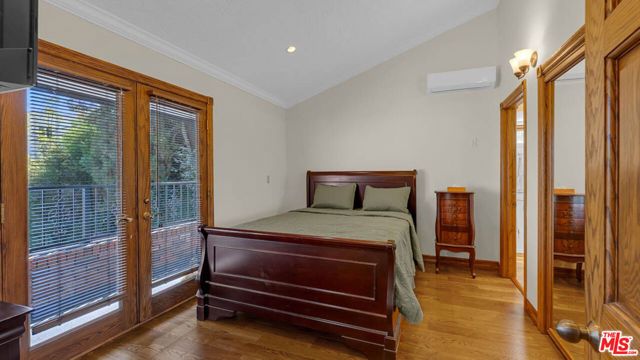 1242 Angelo Drive, Beverly Hills, CA 90210