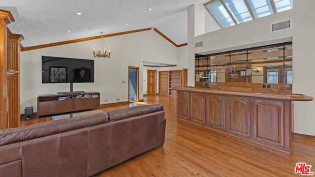 1242 Angelo Drive, Beverly Hills, CA 90210