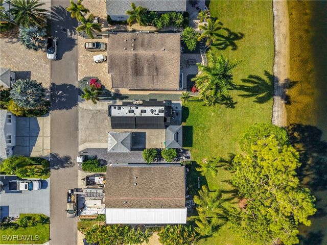 5934 Brightwood DR, Fort Myers, FL 33905