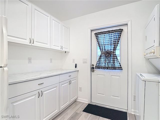 5934 Brightwood DR, Fort Myers, FL 33905