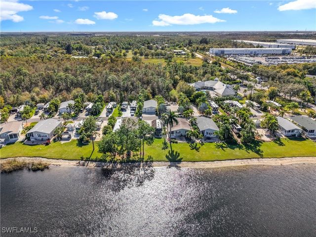 5934 Brightwood DR, Fort Myers, FL 33905