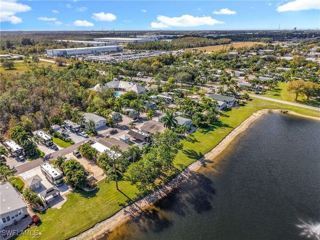 5934 Brightwood DR, Fort Myers, FL 33905