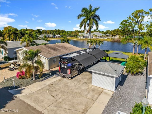 5934 Brightwood DR, Fort Myers, FL 33905