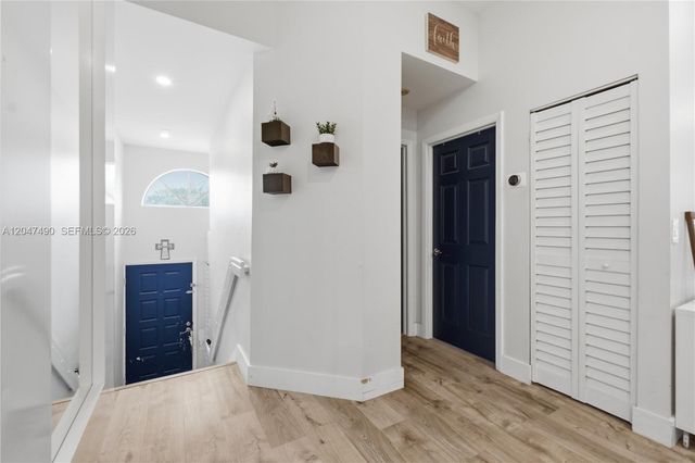 11862 NW 11th Street 11862, Pembroke Pines, FL 33026