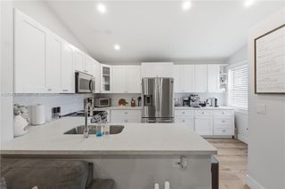 11862 NW 11th Street 11862, Pembroke Pines, FL 33026