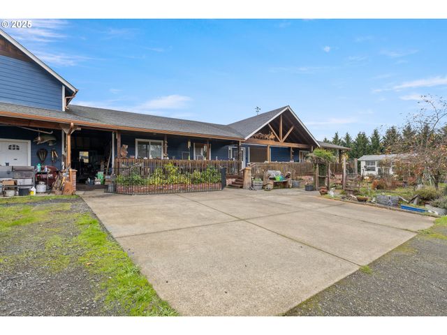 1907 W DUKE Rd, Sutherlin, OR 97479