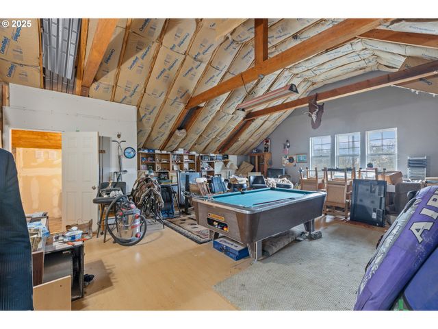 1907 W DUKE Rd, Sutherlin, OR 97479