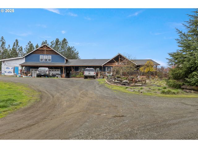 1907 W DUKE Rd, Sutherlin, OR 97479