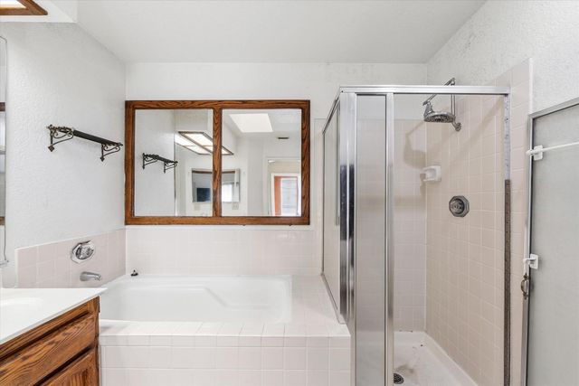 8536 Cord Way, Sacramento, CA 95828