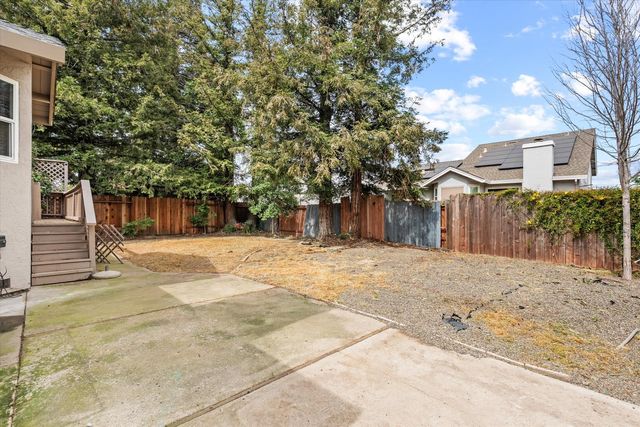 8536 Cord Way, Sacramento, CA 95828