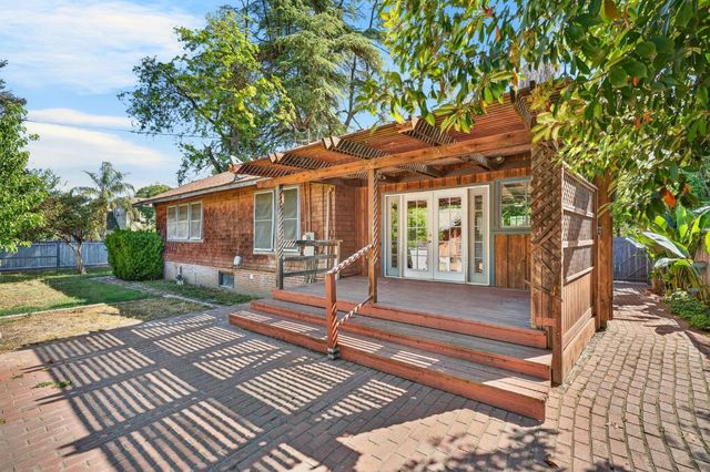 751 S 3rd Street, Kerman, CA 93630