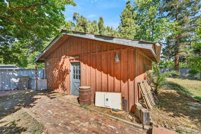 751 S 3rd Street, Kerman, CA 93630
