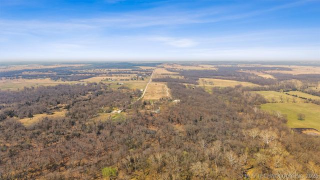 398515 W 300 Road, Copan, OK 74022