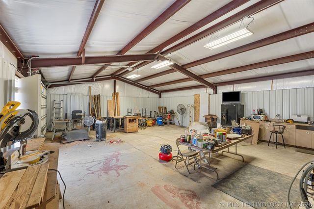 398515 W 300 Road, Copan, OK 74022