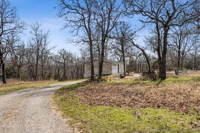 398515 W 300 Road, Copan, OK 74022