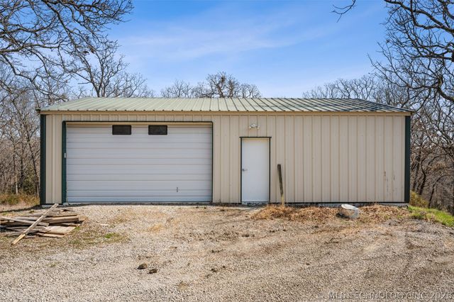 398515 W 300 Road, Copan, OK 74022