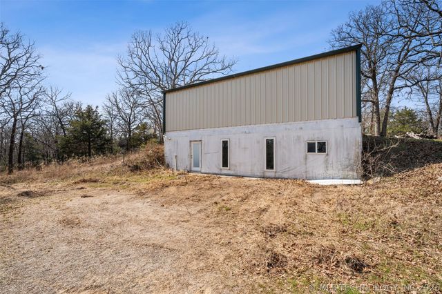 398515 W 300 Road, Copan, OK 74022