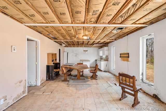 398515 W 300 Road, Copan, OK 74022