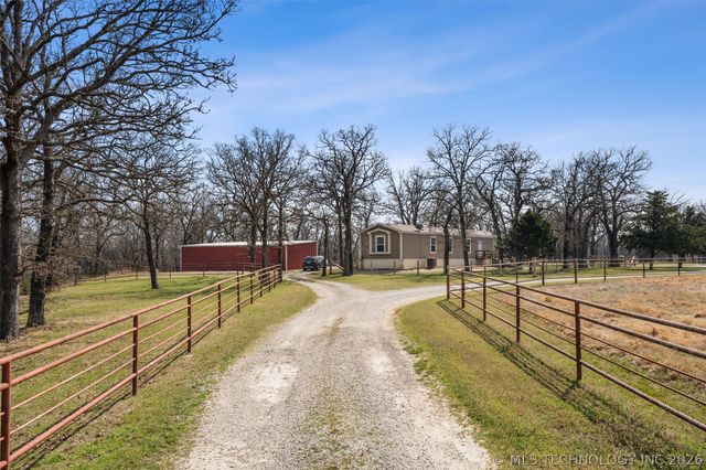 398515 W 300 Road, Copan, OK 74022
