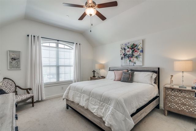 2724 N Splendor Drive, Little Elm, TX 75068