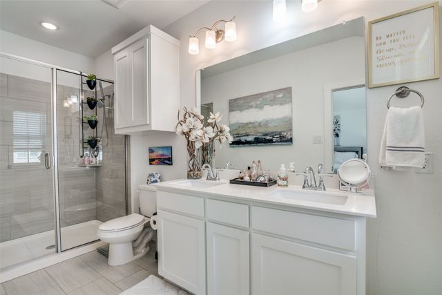 2724 N Splendor Drive, Little Elm, TX 75068