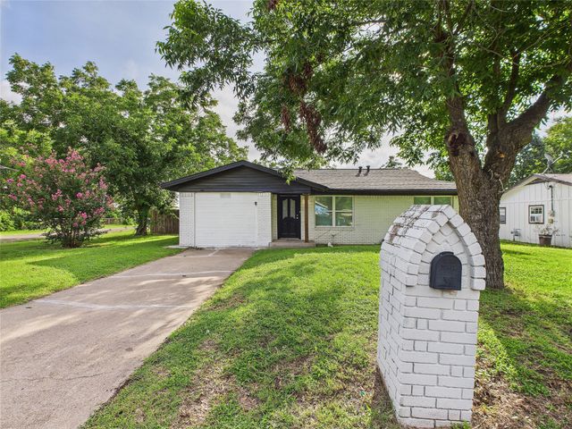 610 Erie Street, Cleburne, TX 76031