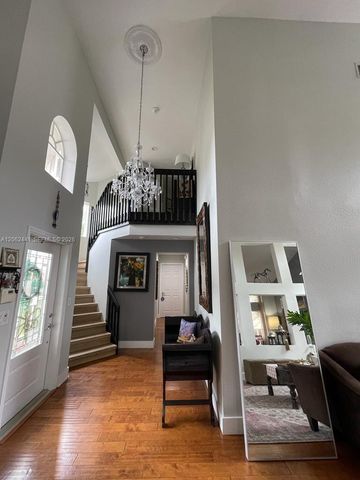 10157 NW 4th St 1, Plantation, FL 33324