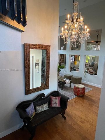 10157 NW 4th St 1, Plantation, FL 33324