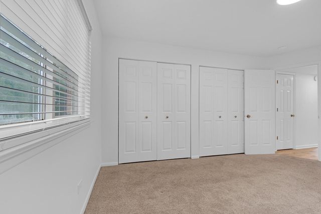 900 S Plum Grove Road 216, Palatine, IL 60067
