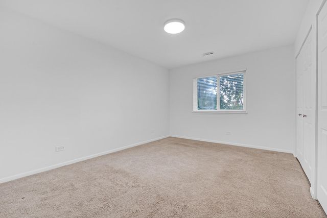 900 S Plum Grove Road 216, Palatine, IL 60067