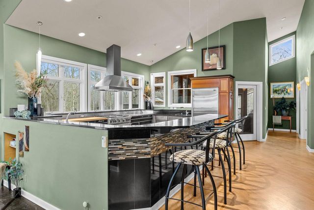 9112 3rd AVENUE, Pleasant Prairie, WI 53158