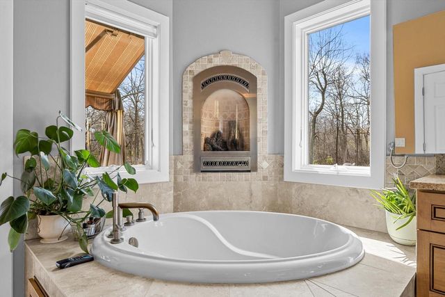 9112 3rd AVENUE, Pleasant Prairie, WI 53158
