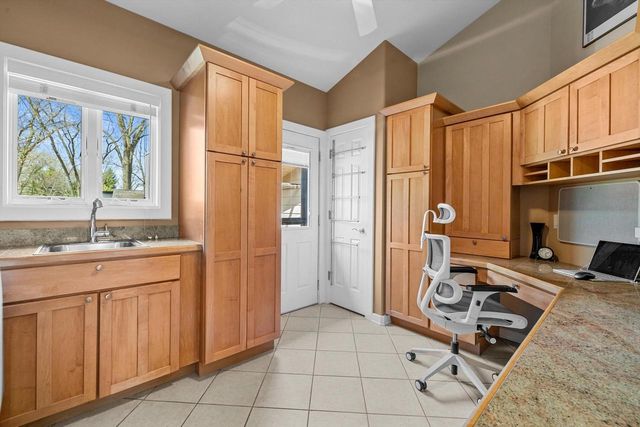 9112 3rd AVENUE, Pleasant Prairie, WI 53158