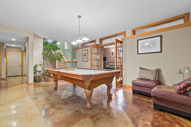 9112 3rd AVENUE, Pleasant Prairie, WI 53158