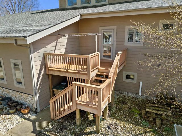 9112 3rd AVENUE, Pleasant Prairie, WI 53158