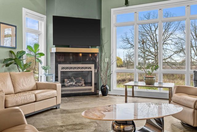9112 3rd AVENUE, Pleasant Prairie, WI 53158