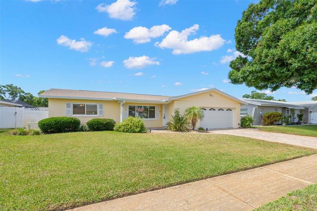 13150 88TH AVENUE, Seminole, FL 33776