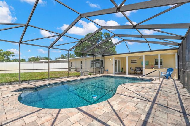 13150 88TH AVENUE, Seminole, FL 33776