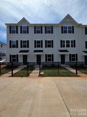 3251 Dannelly Towns Alley, Charlotte, NC 28208