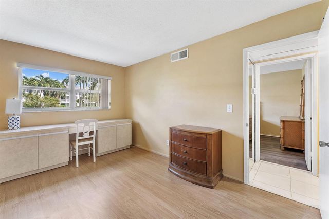 5208 NE 24TH Terrace F124, Fort Lauderdale, FL 33308
