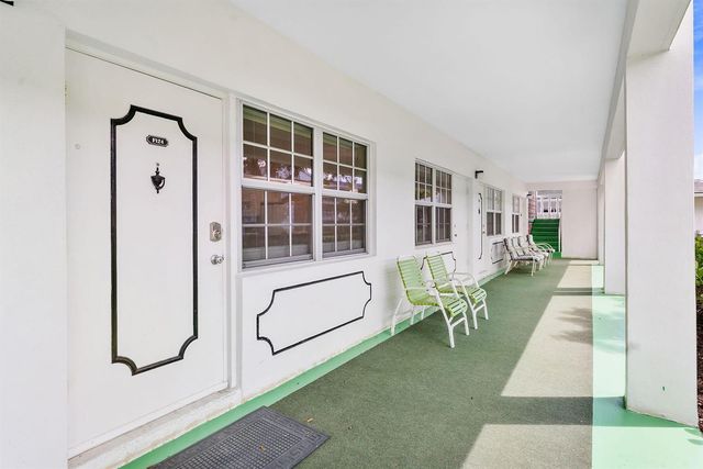 5208 NE 24TH Terrace F124, Fort Lauderdale, FL 33308