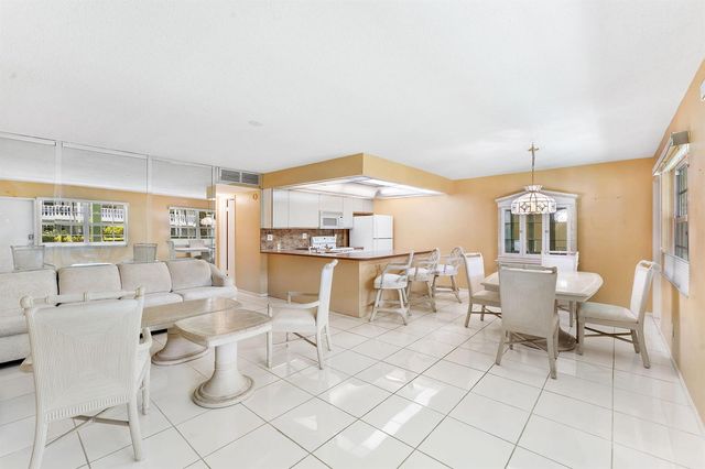 5208 NE 24TH Terrace F124, Fort Lauderdale, FL 33308