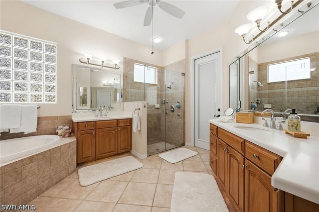 3626 Grand Cypress DR, Naples, FL 34119