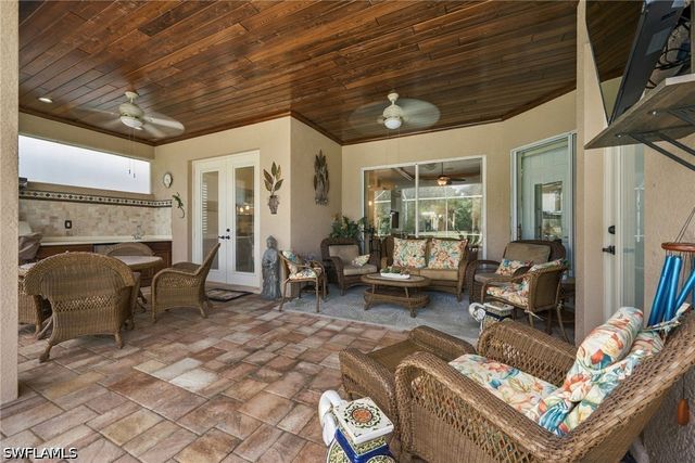 3626 Grand Cypress DR, Naples, FL 34119