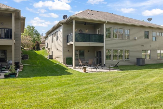 255 S 41st Street 171, West Des Moines, IA 50265