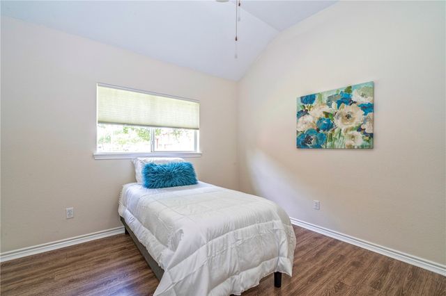 7410 Lake Micala Dr, Corpus Christi, TX 78413