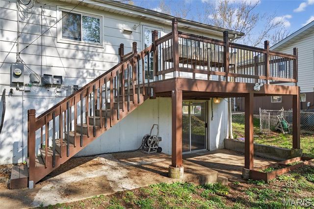1667 Bronco Lane, St Louis, MO 63146
