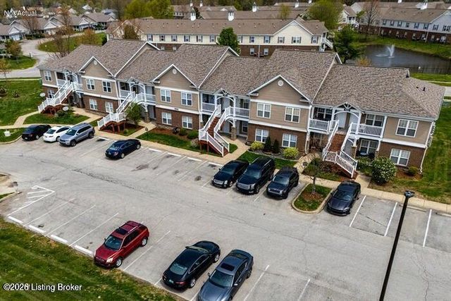 9003 Falcon Crest Ct 104, Louisville, KY 40219